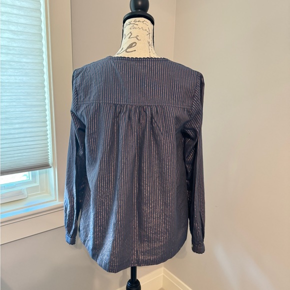 Size Small Birds of Paradis top. - Picture 3 of 3